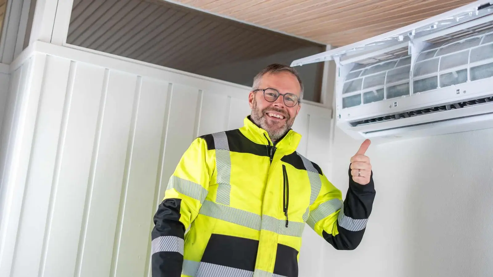 Ilmalämpöpumpun huolto – Miksi se on tärkeää ja mitä voit tehdä itse?