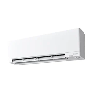 Mitsubishi Electric RZ35 – valkoinen RZ-sarjan sisäyksikkö sivuviistosta, ilmanohjaimet auki.